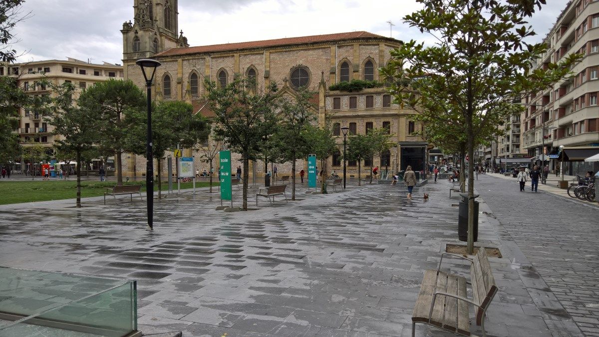 plaza cataluna san sebastian